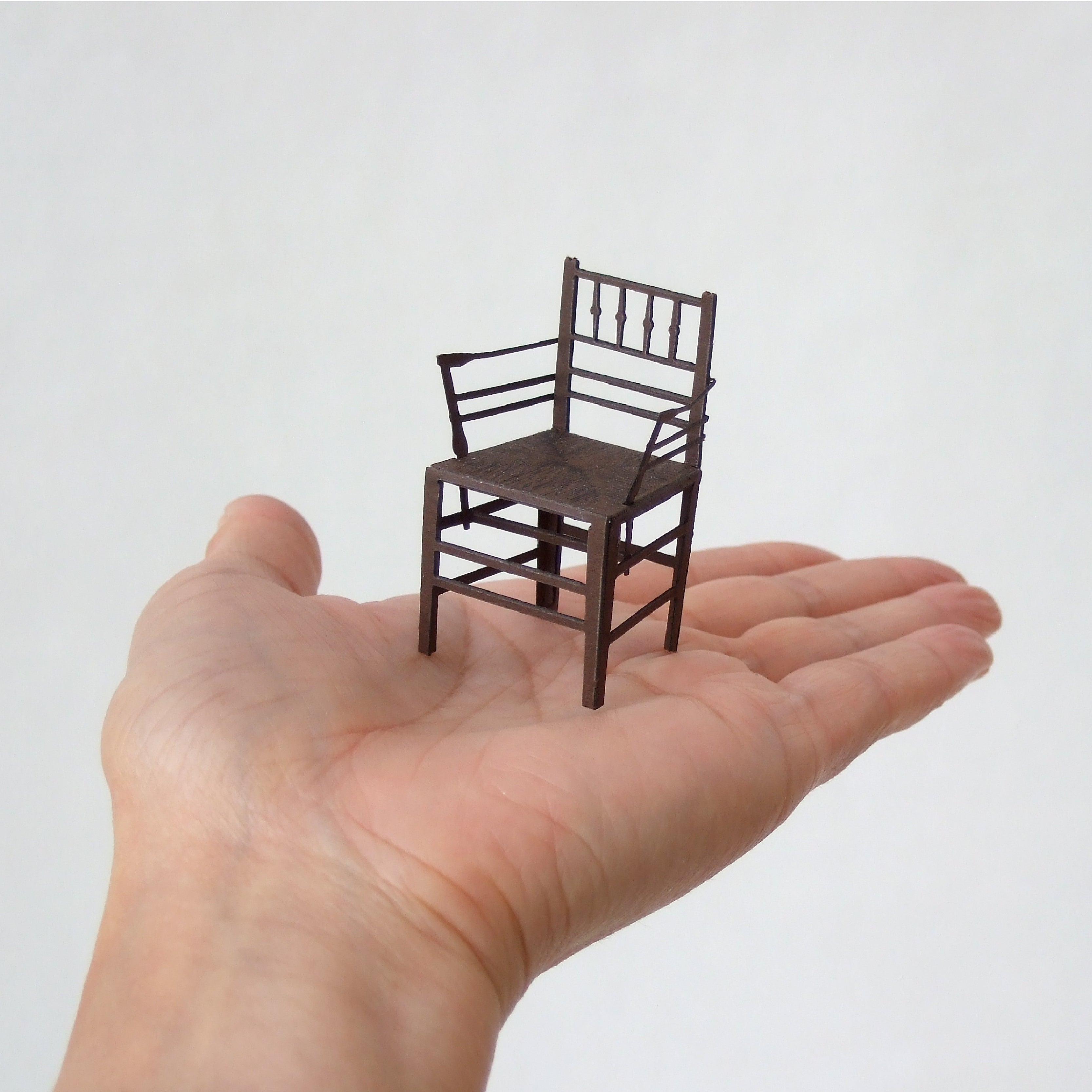 001 Sussex chair / サセックスチェア