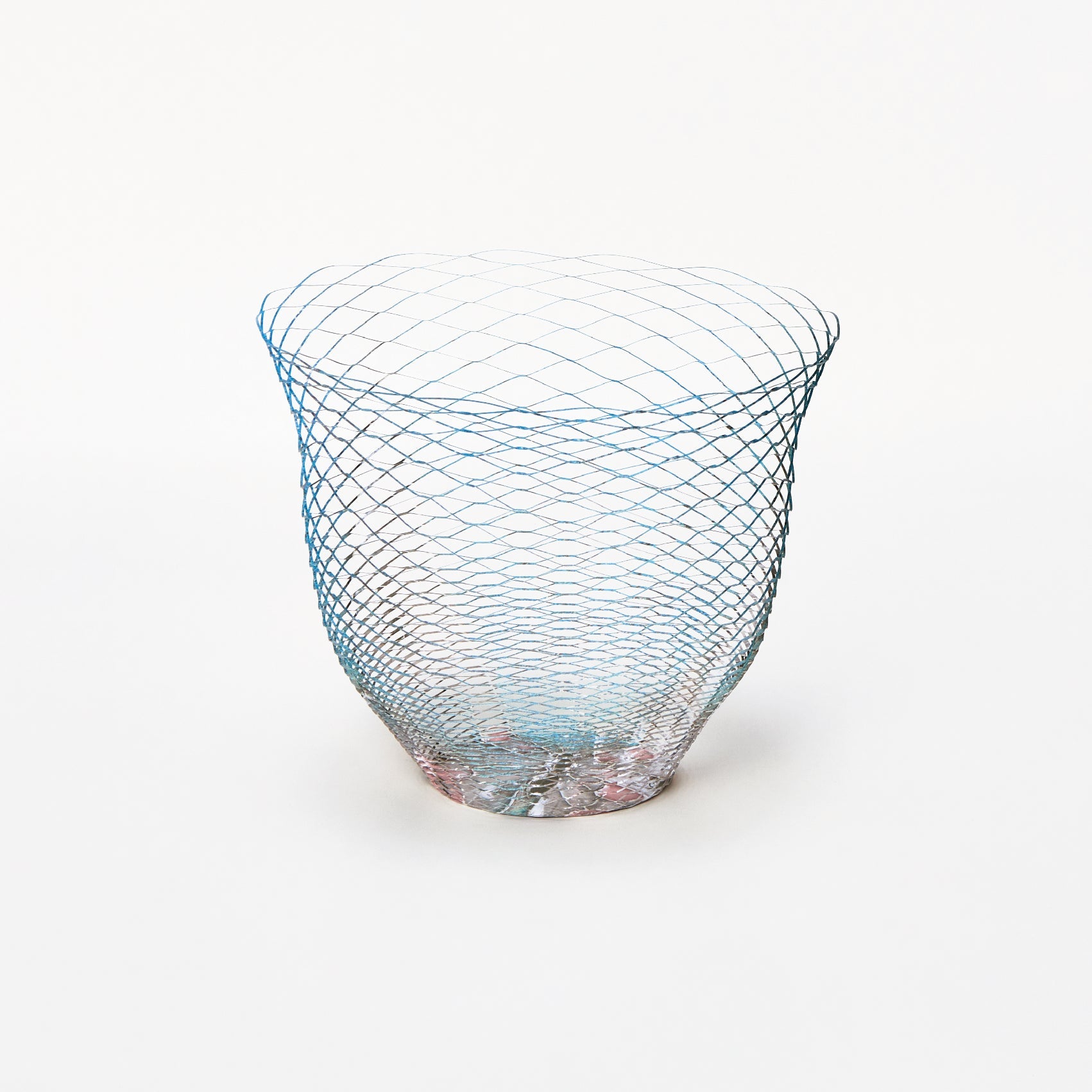 空気の器 PERHONEN by RUT BRYK
