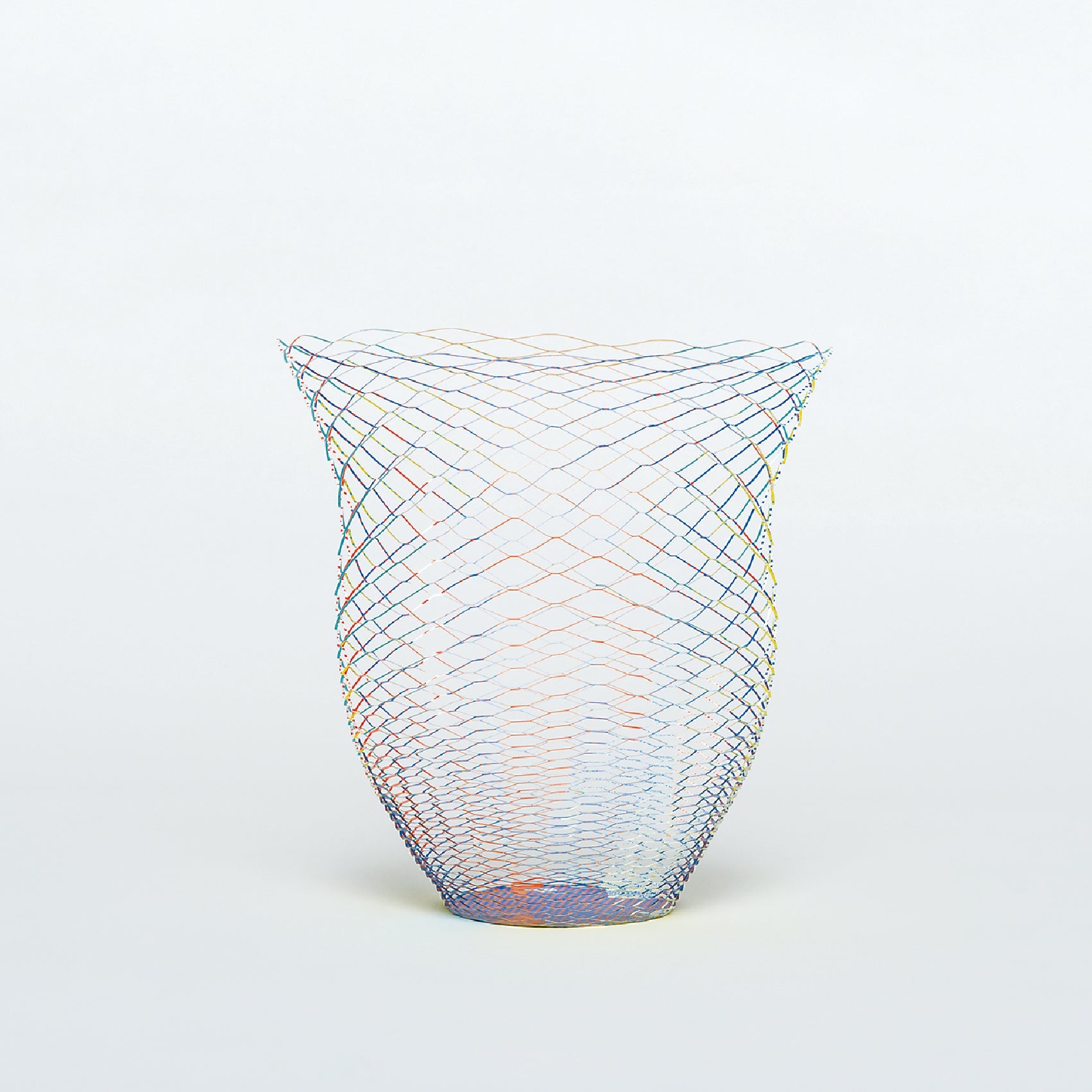 空気の器 ○+□ by groovisions
